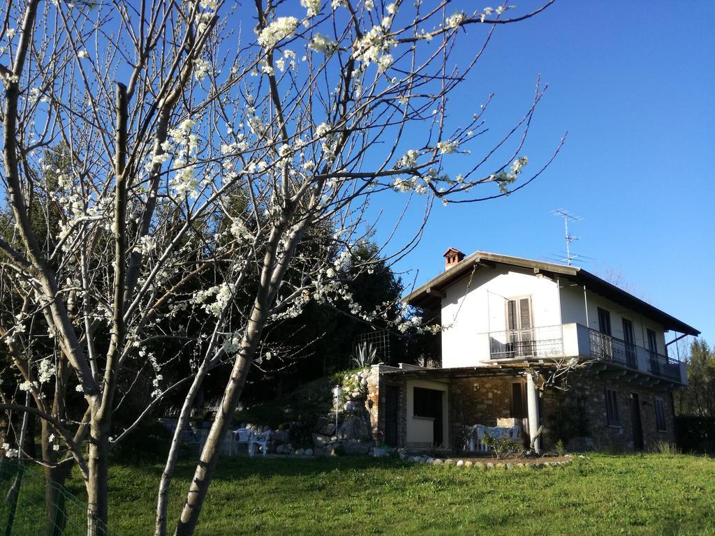 Casale Cadeloro Villa Nebbiuno Exterior photo